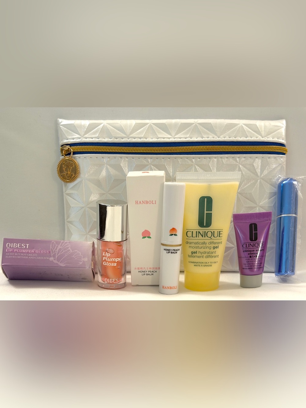 NWT~Bundle of Clinique Skincare, Miscl. Makeup, Makeup Bag & More~ Retail is $50